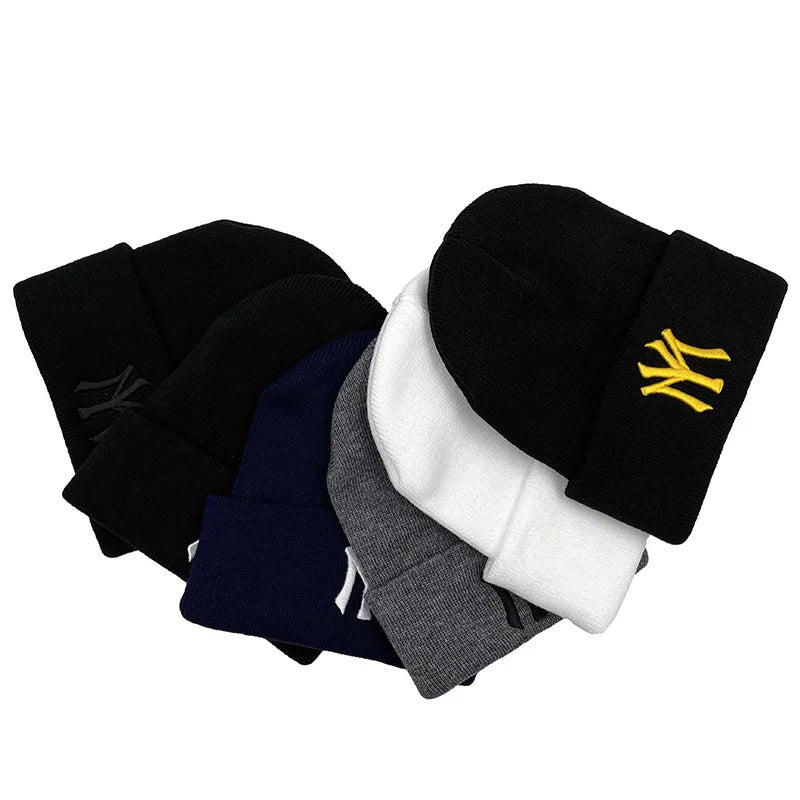 Unisex WY Letter Embroidery Beanies