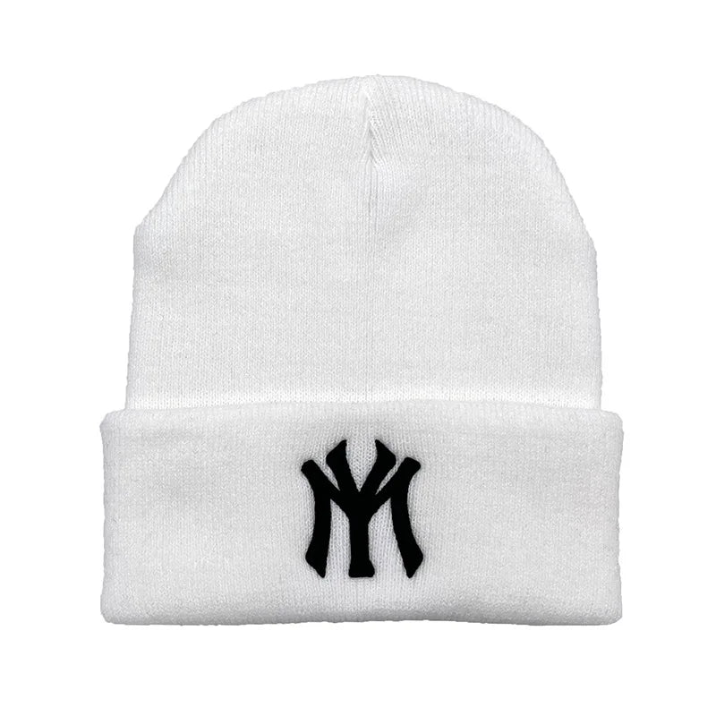 Unisex WY Letter Embroidery Beanies